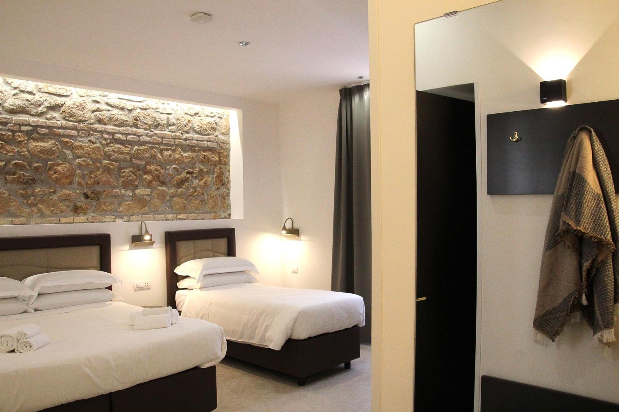 רומא Joyful 148 Luxury Guest House Powered By Joyful Termini Boutique Guest House מראה חיצוני תמונה