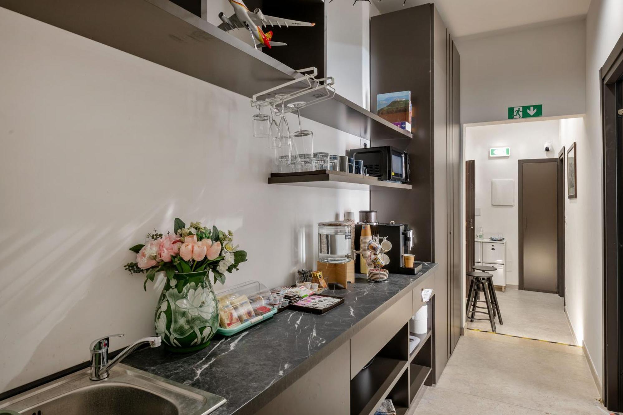 רומא Joyful 148 Luxury Guest House Powered By Joyful Termini Boutique Guest House מראה חיצוני תמונה