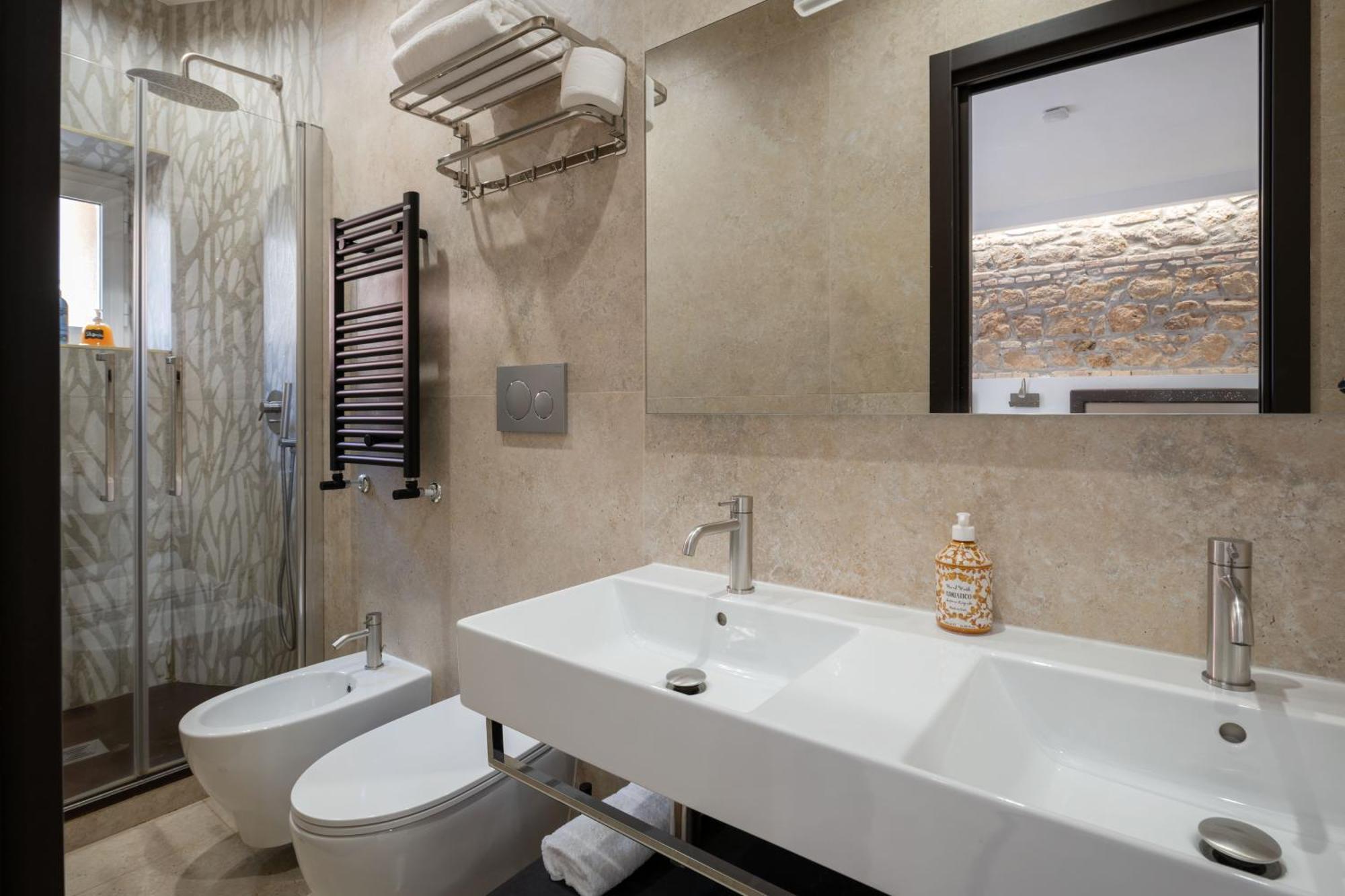 רומא Joyful 148 Luxury Guest House Powered By Joyful Termini Boutique Guest House מראה חיצוני תמונה