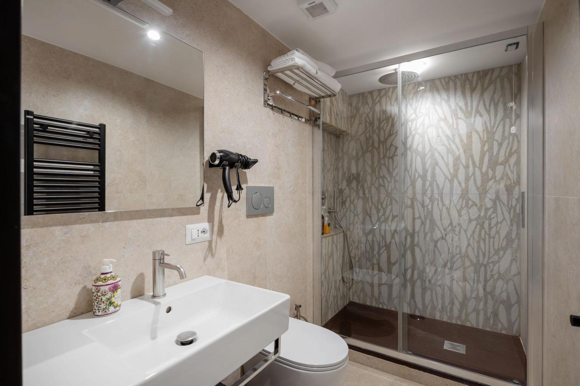 רומא Joyful 148 Luxury Guest House Powered By Joyful Termini Boutique Guest House מראה חיצוני תמונה